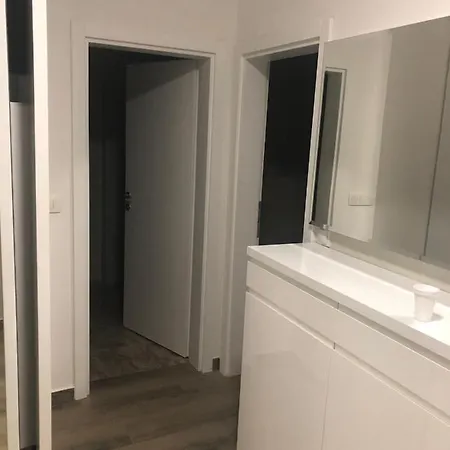 Apartamento Luxus Stan U Sarajevo Hrasnica